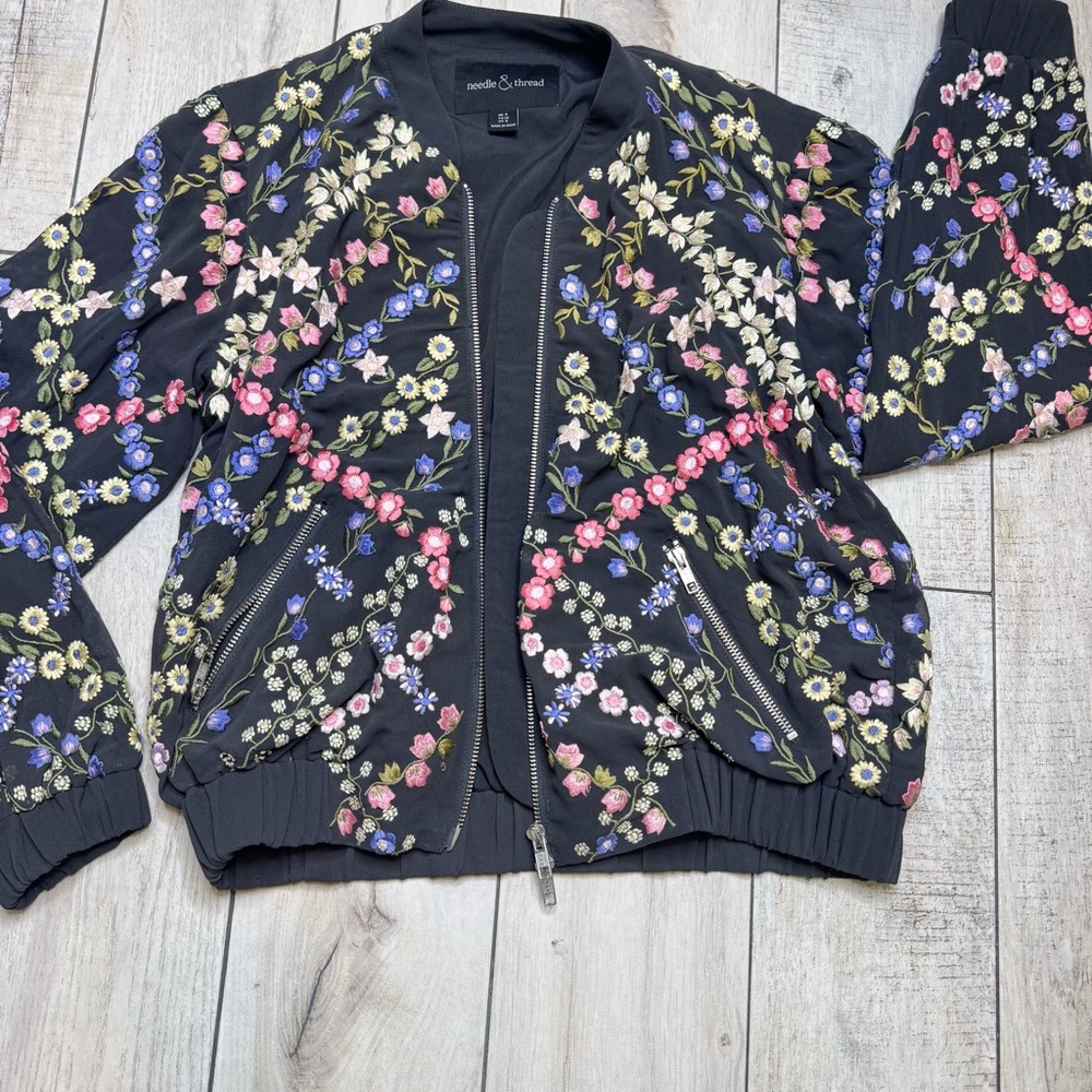 Needle & Thread Floral jacket size 0 - Picture 3 of 9